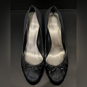 Pretty kitten heel black pumps by Naturalizer.